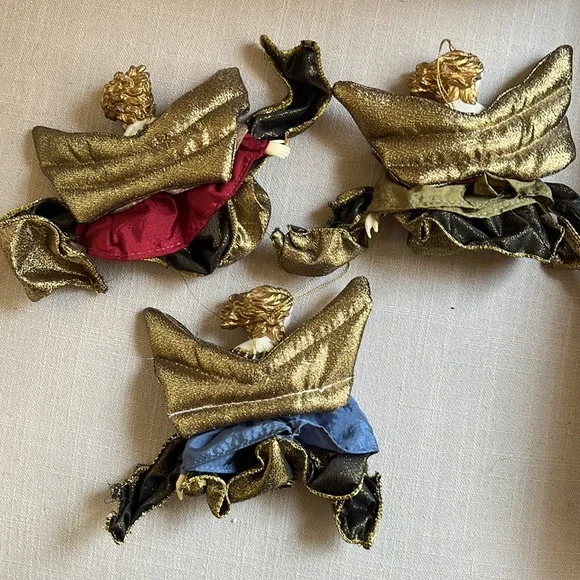 3 Angel Ornaments - Picture 5 of 5